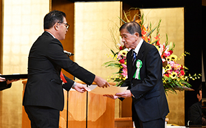 日食協会長表彰